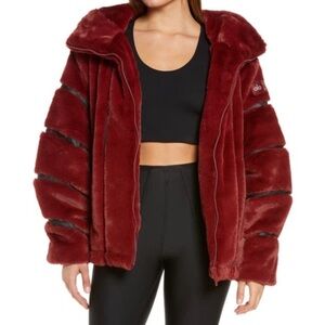 Alo Yoga Knock Out Hooded Faux Fur Hooded Jacket Cranberry S